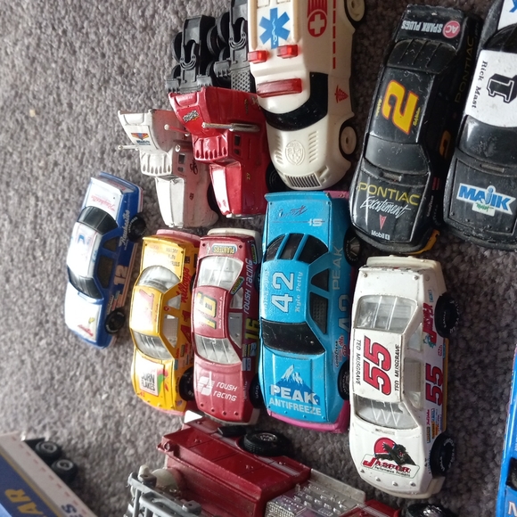 Collection of vintage toy cars - Picture 9 of 12